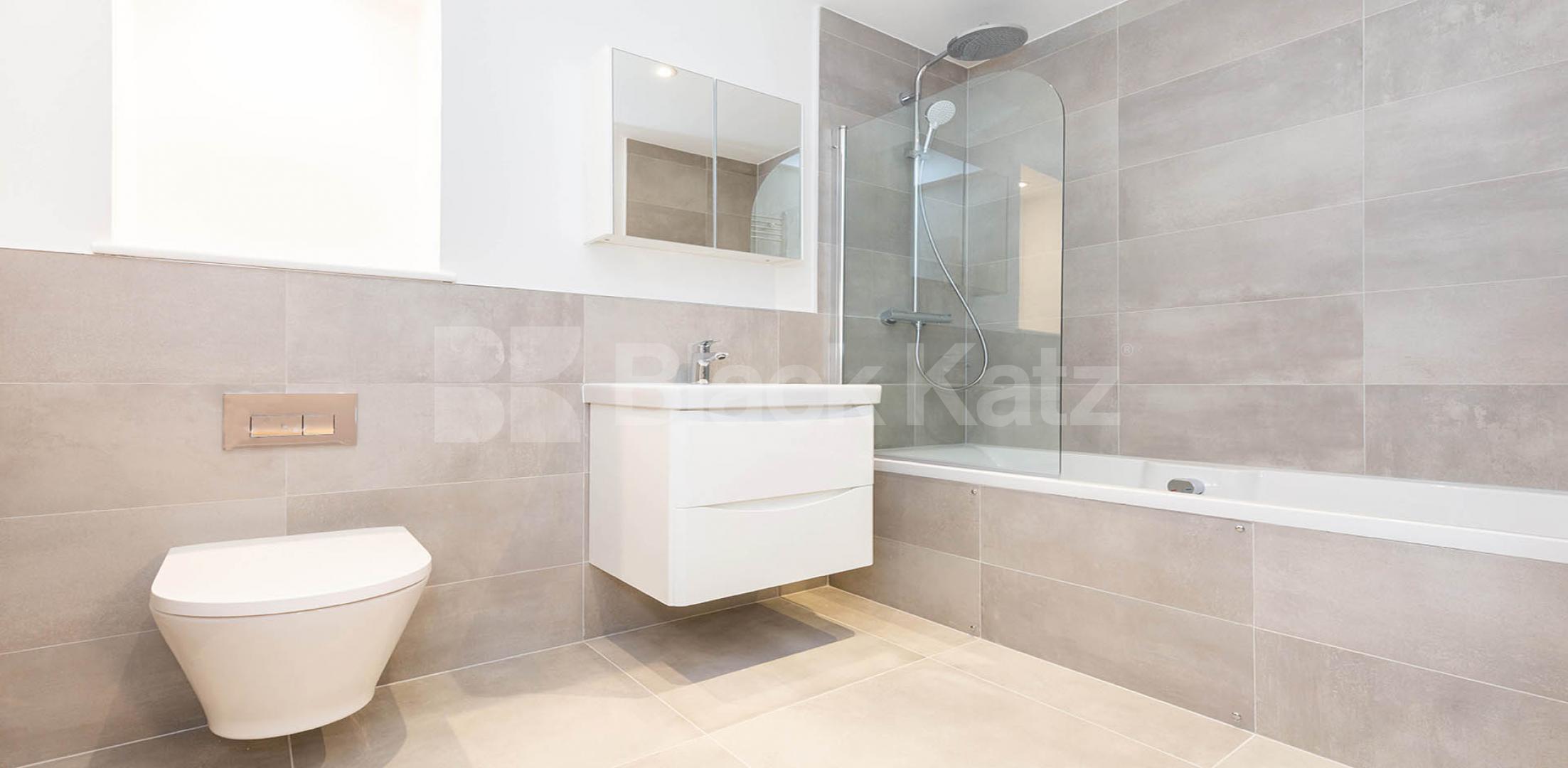 			Roof Terrace, 2 Bedroom, 1 bath, 1 reception Apartment			 ABILITY VIEW-KINGSLAND ROAD, HOXTON - SHOREDITCH